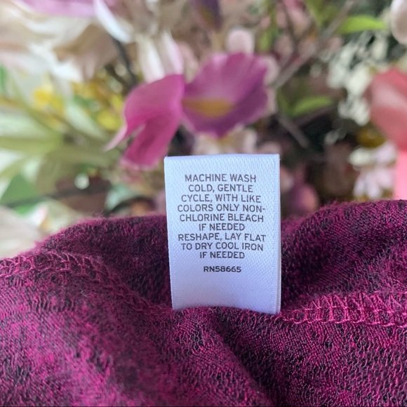 •Sejour• Sheer Lace Print Long Sleeve Burgundy Top - Size 3X - Picture 8 of 9